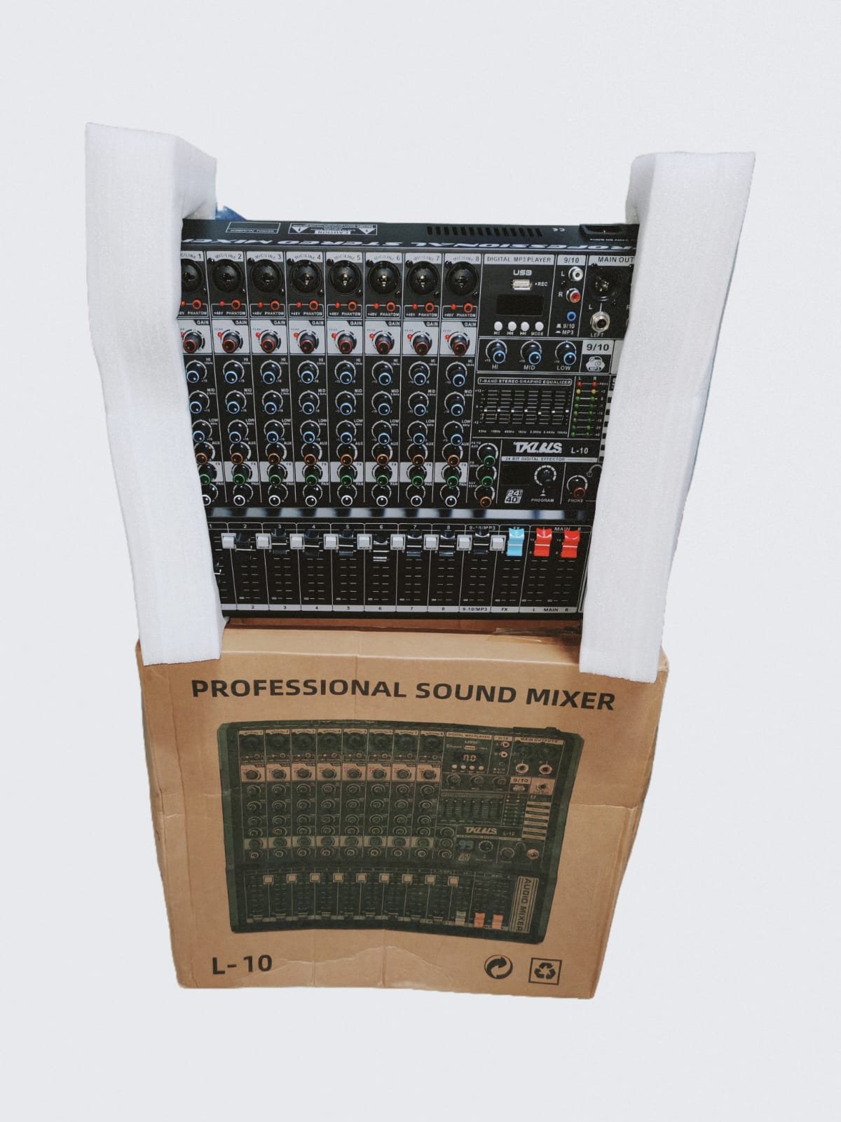 Professional Sound mixer model L 10